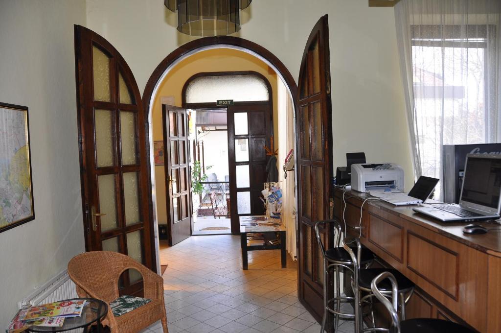 Palota Hotel 2*