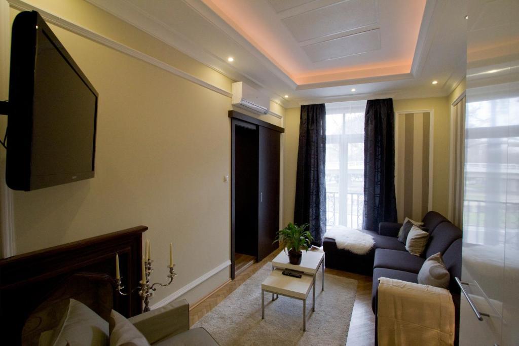 Elisabeth Bridge Apartmans Lägenhet Budapest