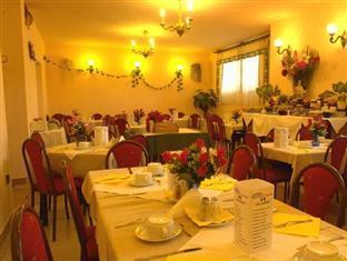 Attila Y Restaurante