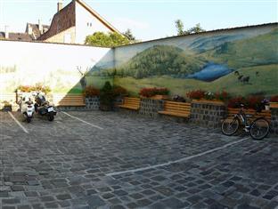 Hotel Karin 3*