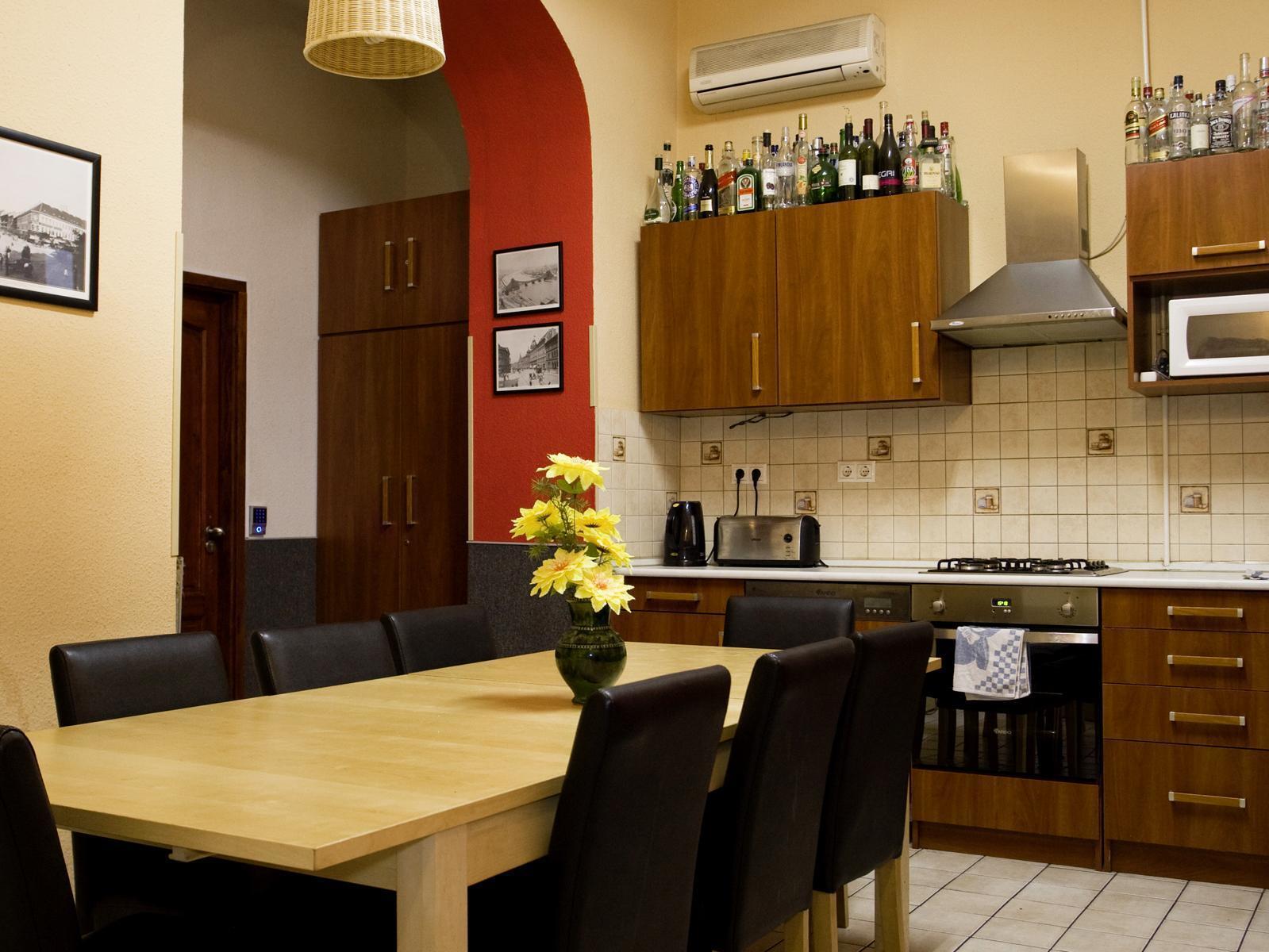 Corvin Point Rooms&apartments Gasthuis