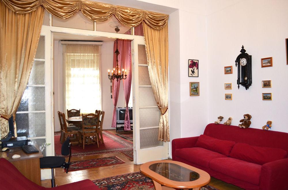 Ferenciek Tere Apartment *
