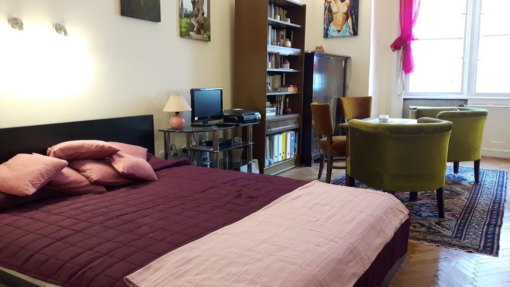 Apartment Alkotas * Budapest