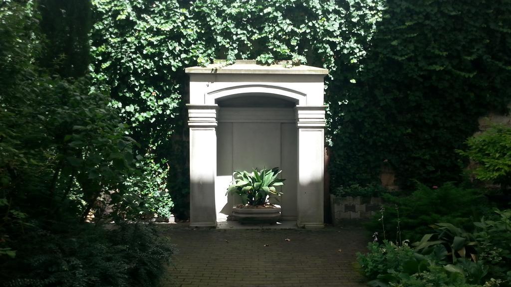 Bmg Basilica Apartment