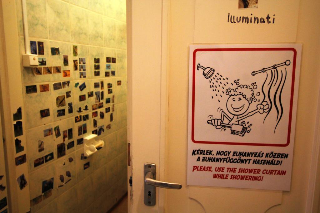 Hostal Dbc