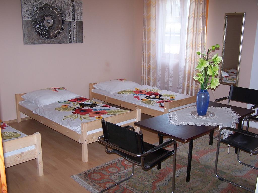 Hermina Maganszallas Budapest