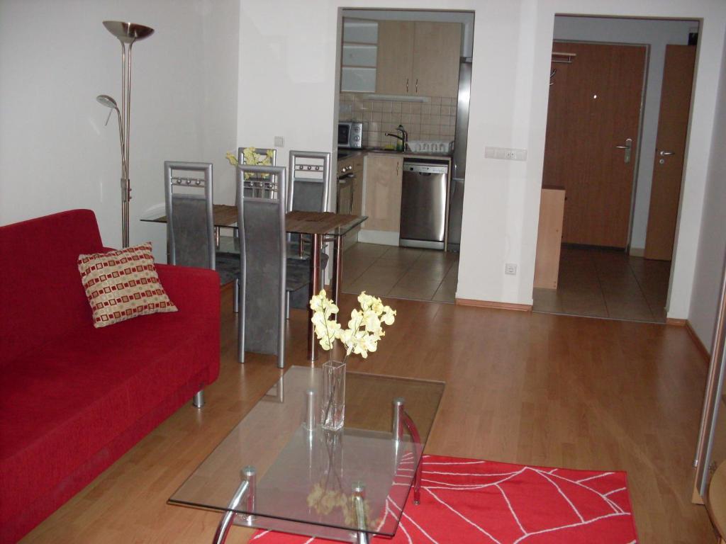 Anita Apartman