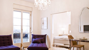 Milford Aparthotel 4*