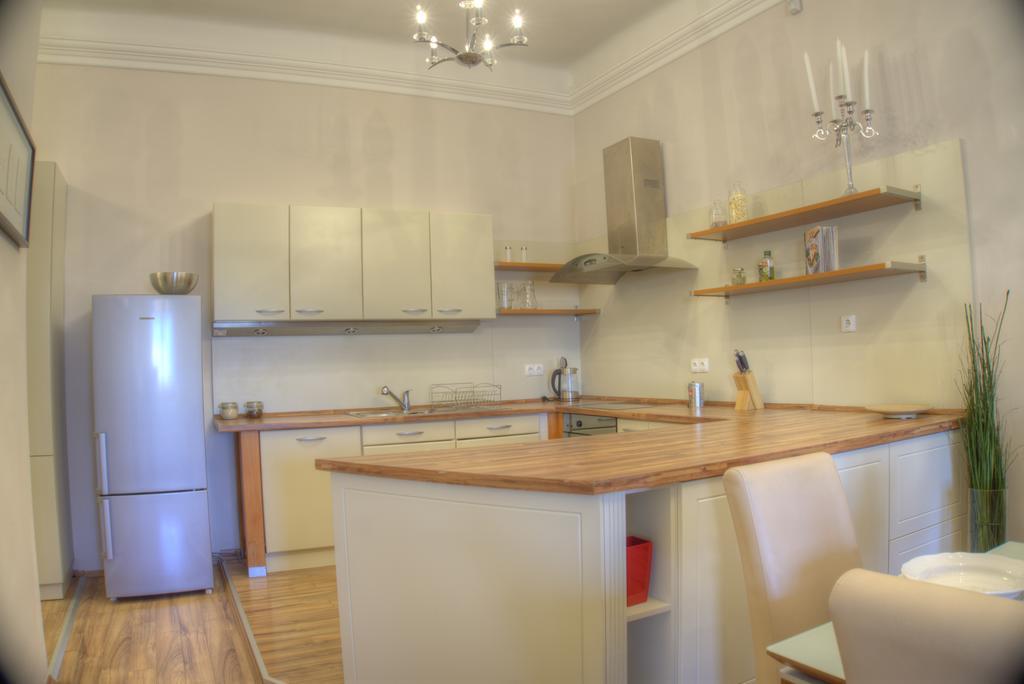 V1 | Hostaid Appartement *