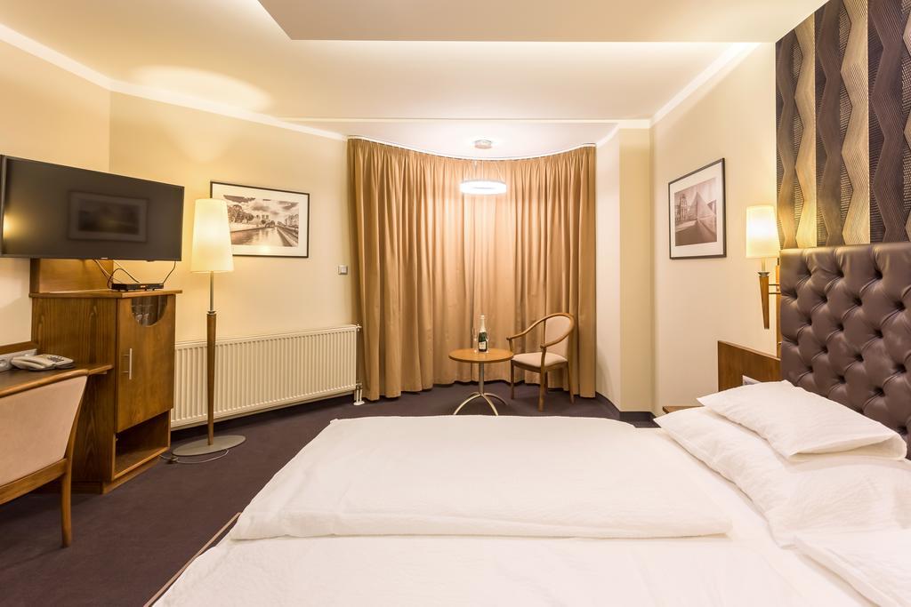 Szonyi Garden Pest Hotel 3*