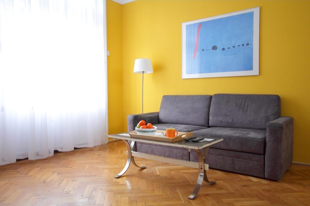 Centre Cosy Apartamento *