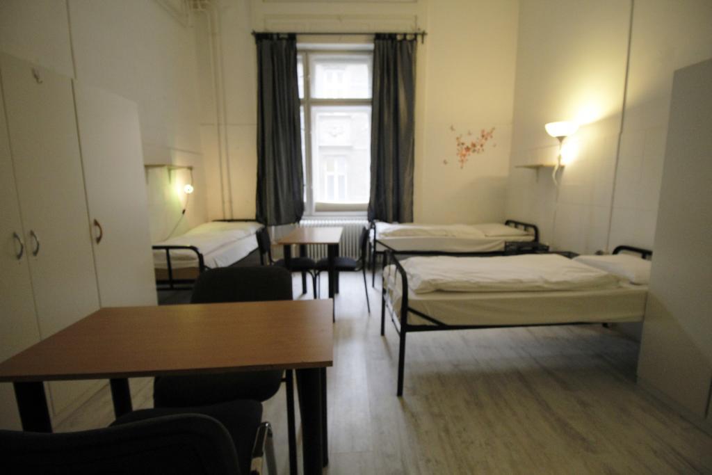 Hostal Dbc