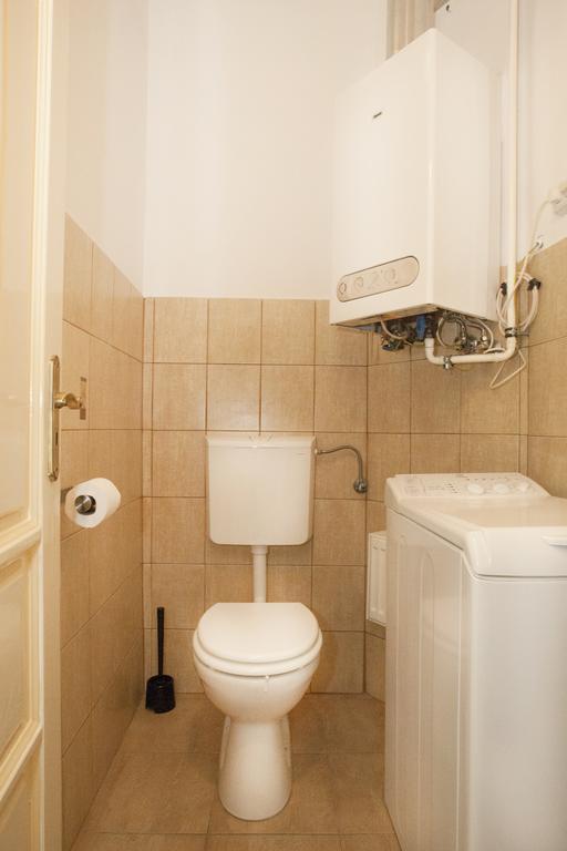 Carolyn Apartman In The Old City *