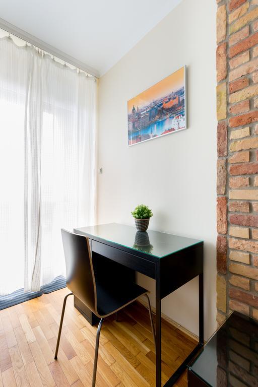 Apartment East Station - Baross 1 & 2 *