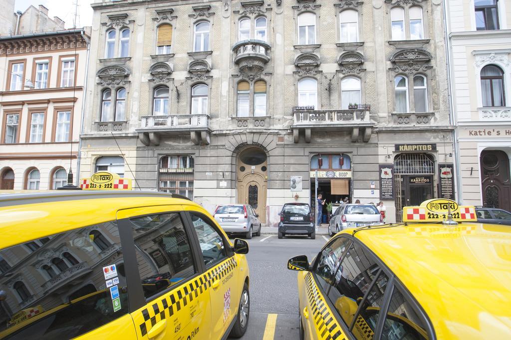 Carolyn Apartman In The Old City Budapest