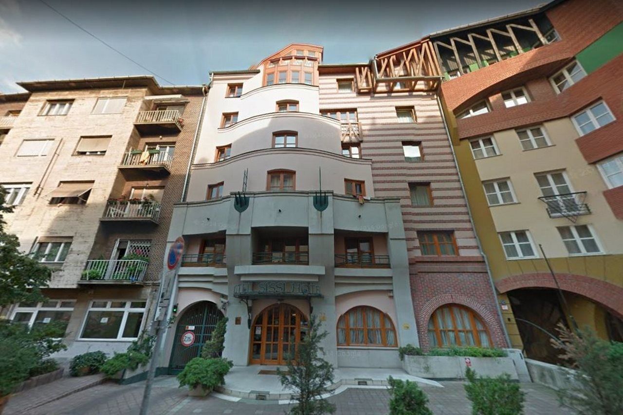 Hotell Corvin Sissi Wing 3*