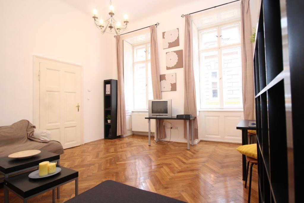 Kiraly Street Apartment