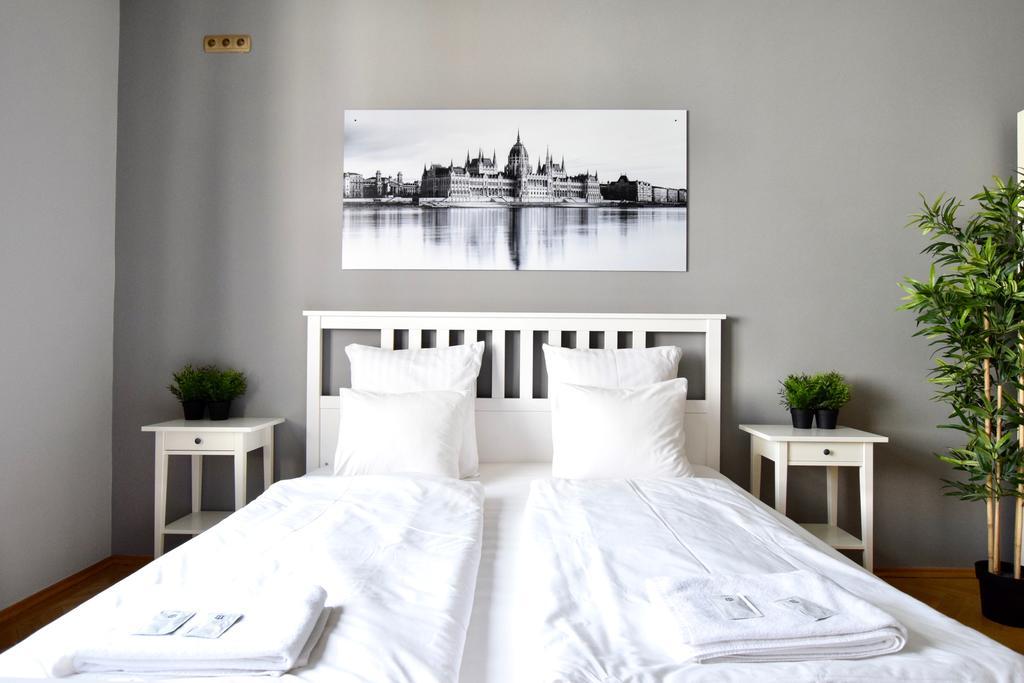 Apartament Standerd By Hi5 - Lovag Family Budapeszt