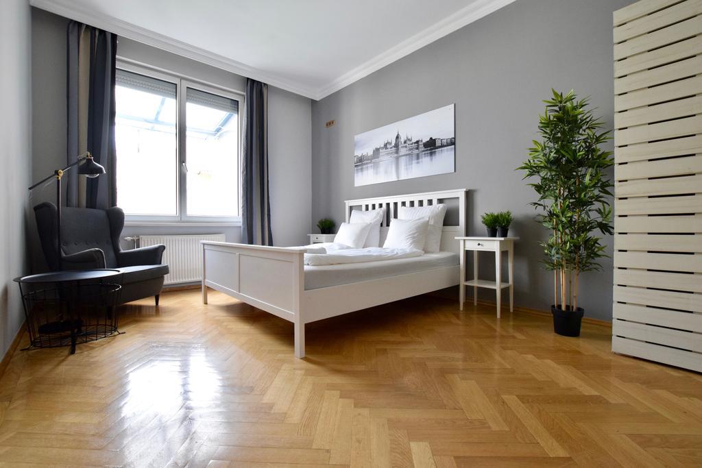 Apartament Standerd By Hi5 - Lovag Family