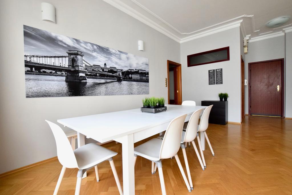 Standerd By Hi5 - Lovag Family Apartament *