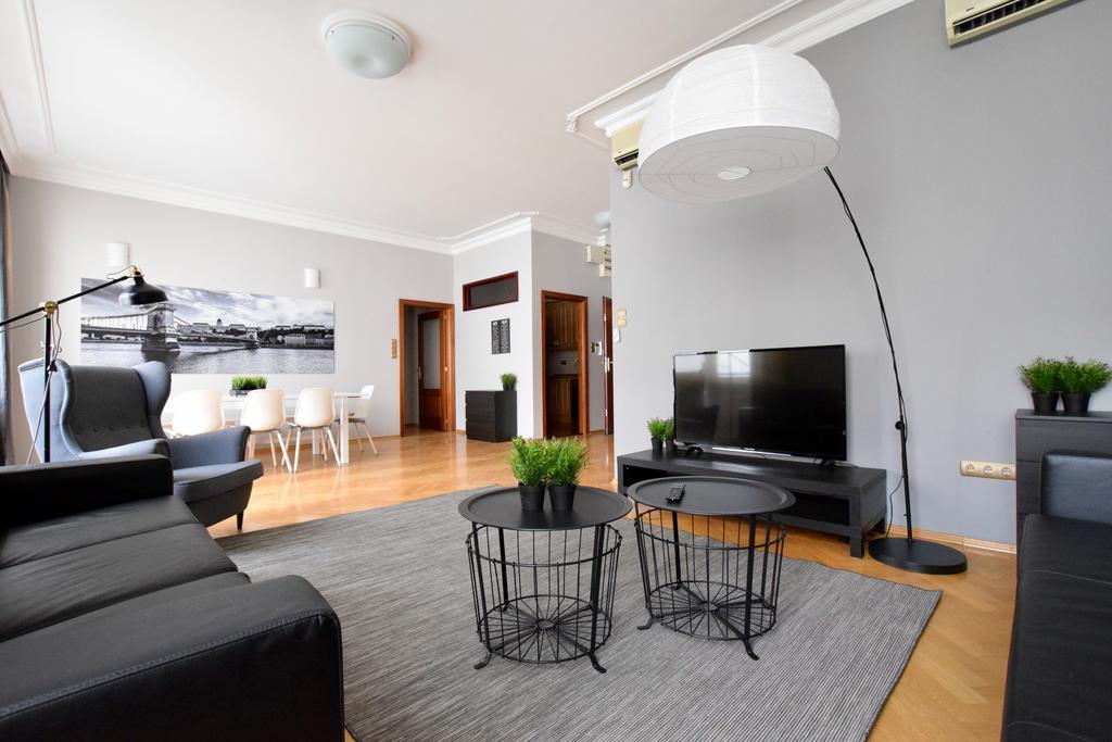 Standerd By Hi5 - Lovag Family Apartament