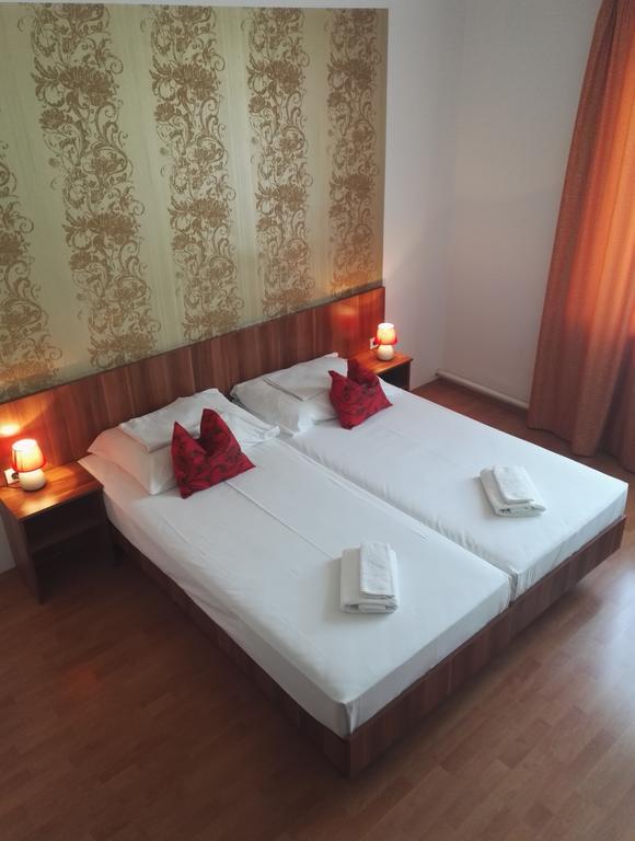 Hotell Hid 3*