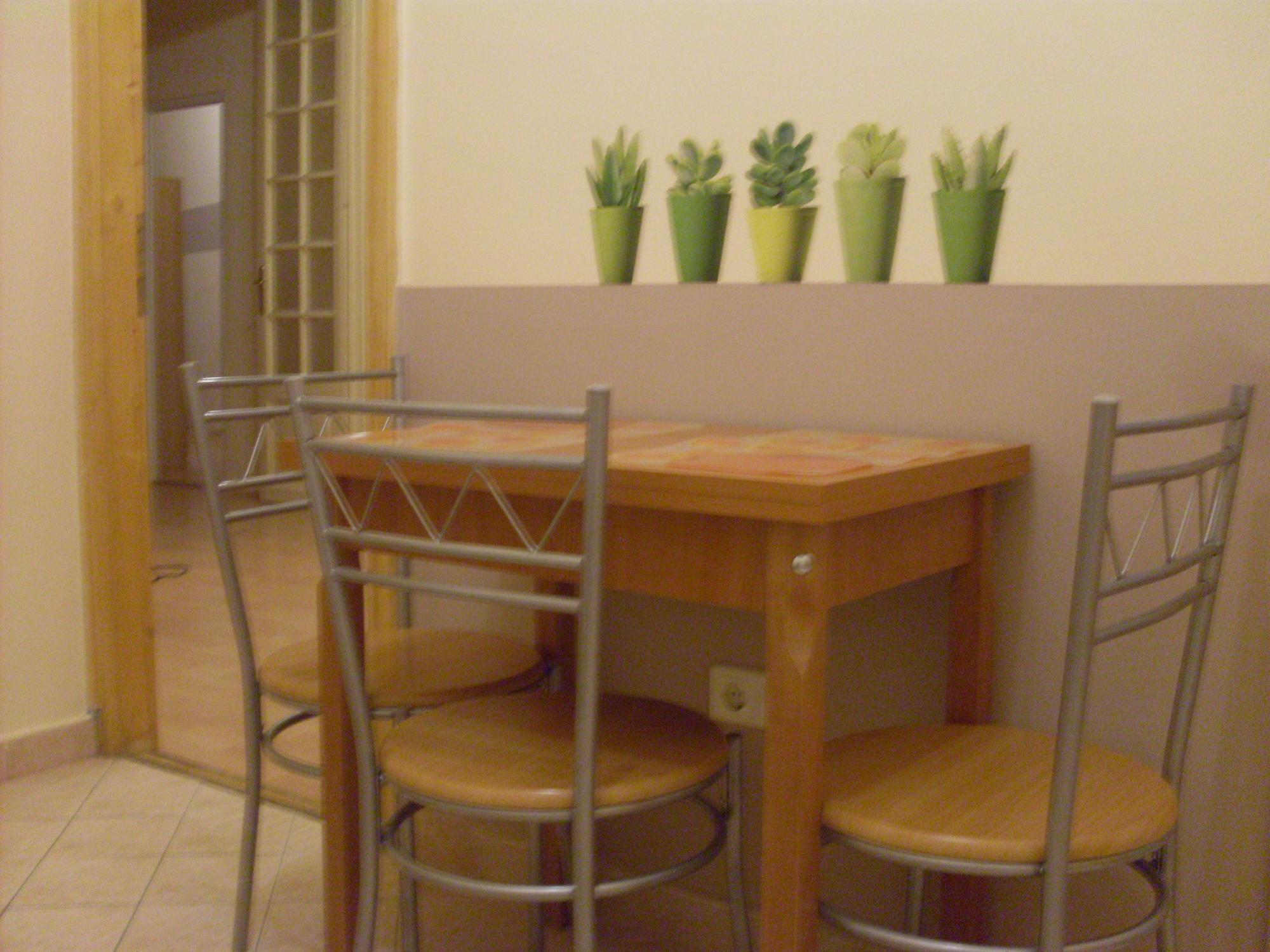 Károly Apartamento