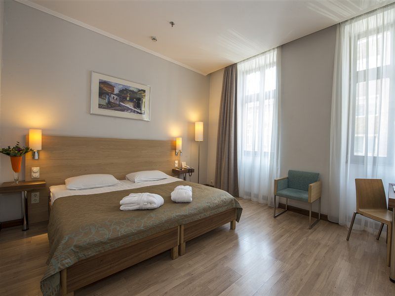 Hotel Bristol