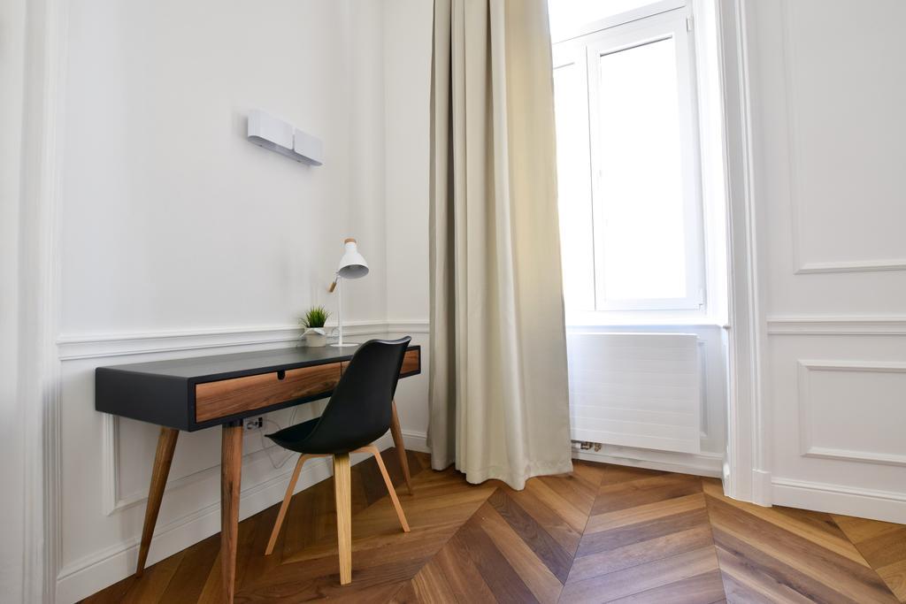 Luxury Apartment By Hi5 - Bazilika Suite * Budapest