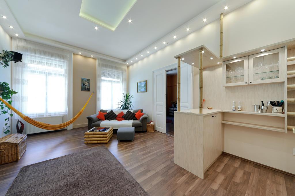 Puravida: Deluxe & Studio Budapest