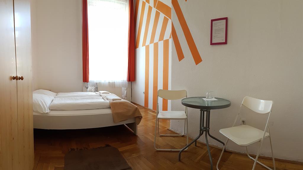 Westend Minihotel Guest house 3*