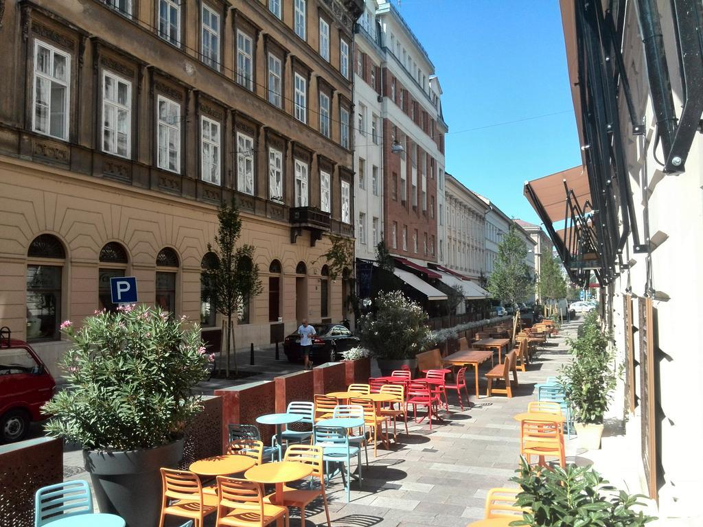Arany Janos Apartman