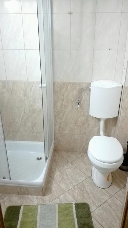 Apartman Vorosmarty Apartman *