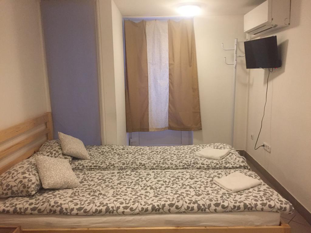 Apartman Vorosmarty Apartman
