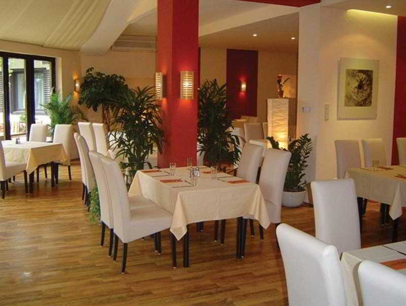 Normafa Hotel 4*