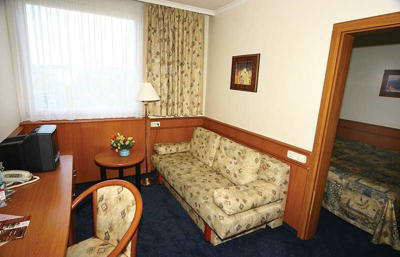 Ibis Styles Citywest 3* Budapest