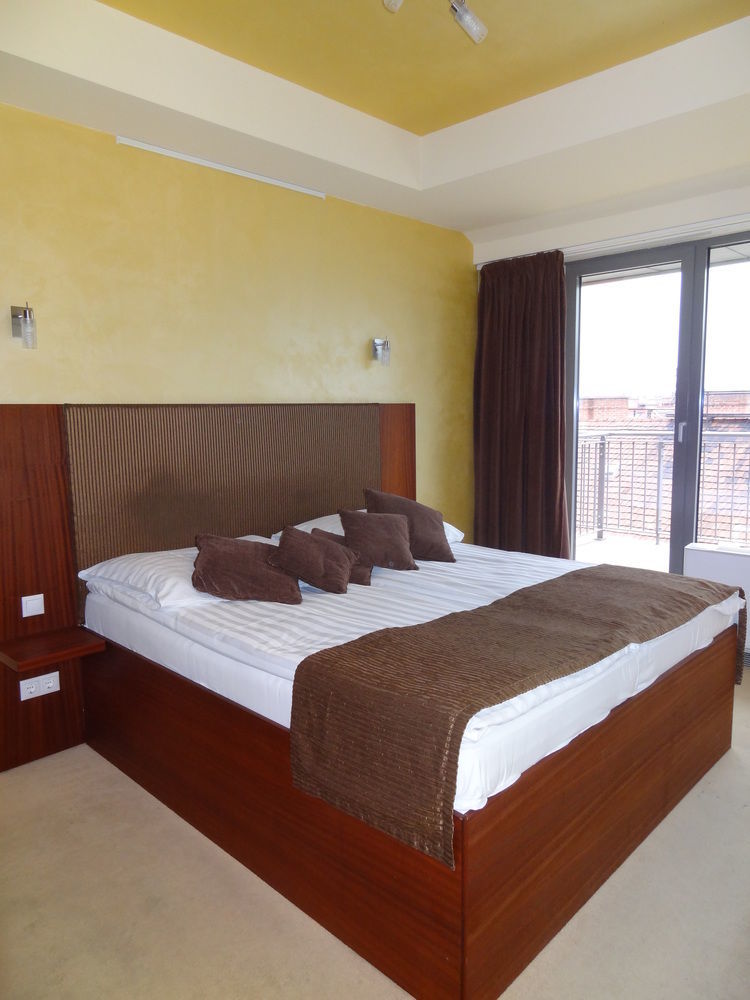 Sweet Aparthotel 4*