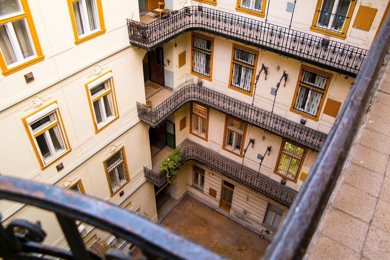 Heart Apartment *