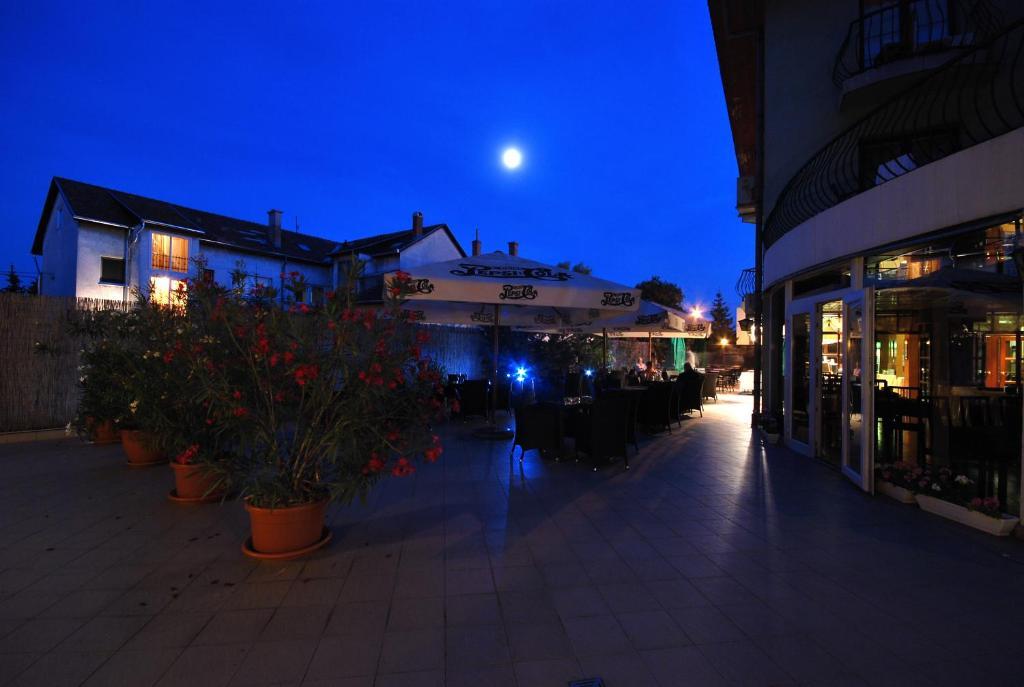 Amadeus Hotell