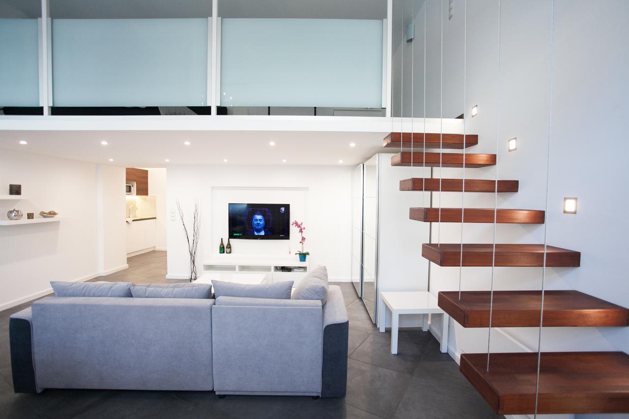 Apartment Stylish Loft With Balcony Budapest