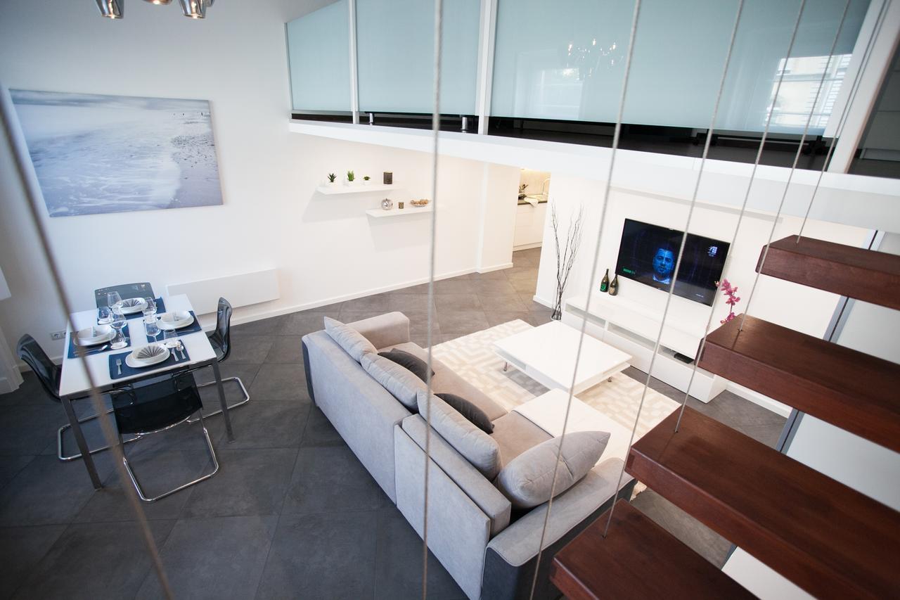 Stylish Loft With Balcony Apartment Budapest