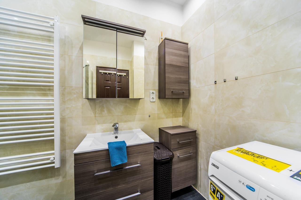 Kiraly 38 2bedroom Entire Budapest