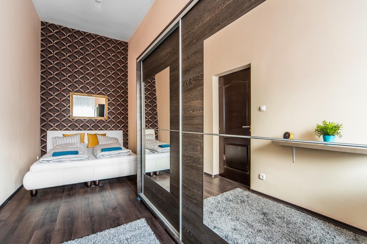 Kiraly 38 2bedroom Entire Budapest