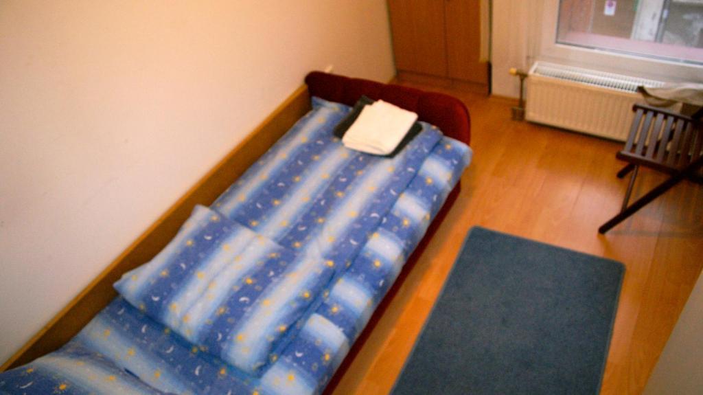 Apartment Orczy Apartman