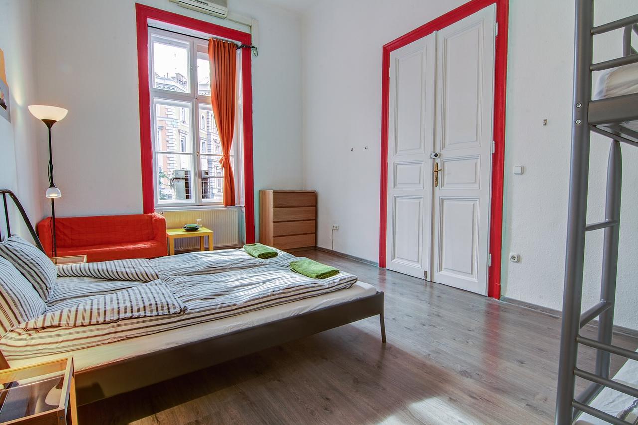 Pal's Mini Hostal