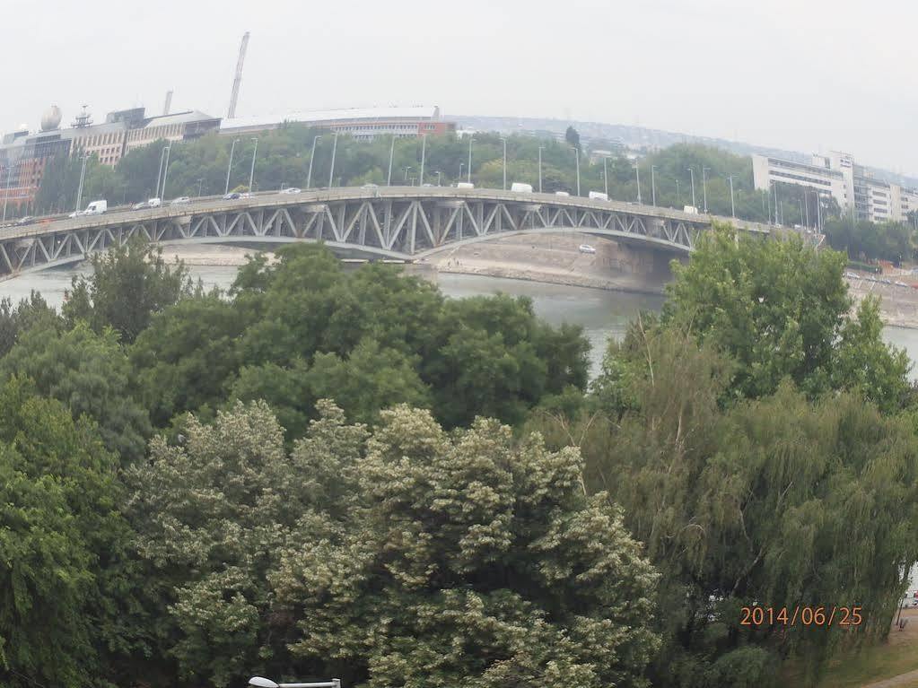 Duna Panorama Apartmán *