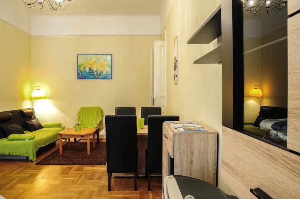 Green Apple Apartman