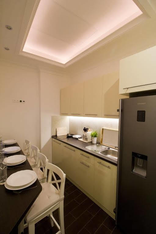 Lägenhet Elisabeth Bridge Apartmans *