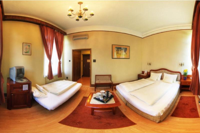 Hotel Omnibusz 3*