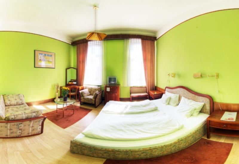 Hotel Omnibusz 3*